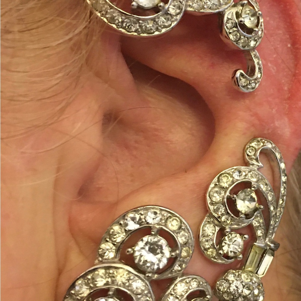 Vintage 50’s Ear Wrap Earrings - Picture 2 of 3